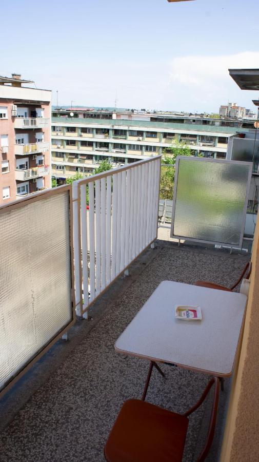 Dvosoban Stan U Strogom Centru Apartment Krusevac Bagian luar foto